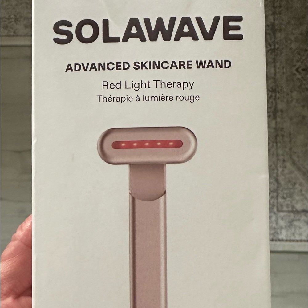 Solawave 4-1 Red light therapy wand